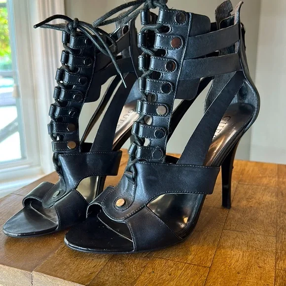 Strappy sandals - Picture 3 of 4